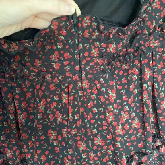 Row A Floral Mini Dress. Size M. Open Back. Originally From Nordstrom. Red/Black - Picture 7 of 9
